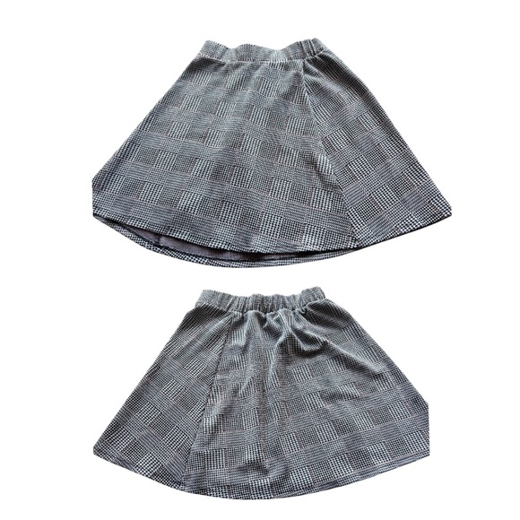 Size small grey plaid skater skirt - Picture 1 of 1